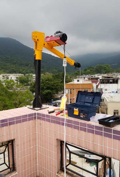 Village House Lifting